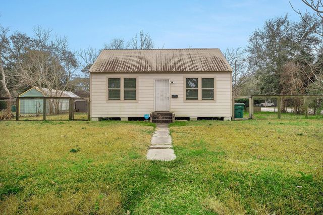 202 Beatrice, La Marque, TX, 77568