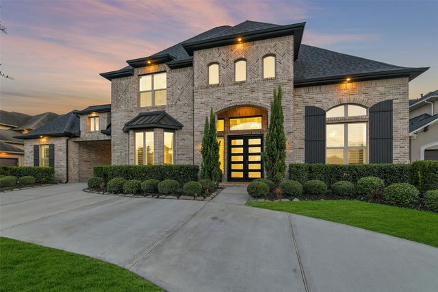  13611 Saddlebred Springs Ln, Cypress, TX 77429