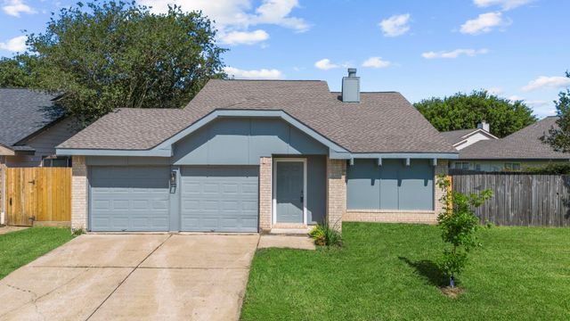 2210 Trail West, Sugar Land, TX, 77478