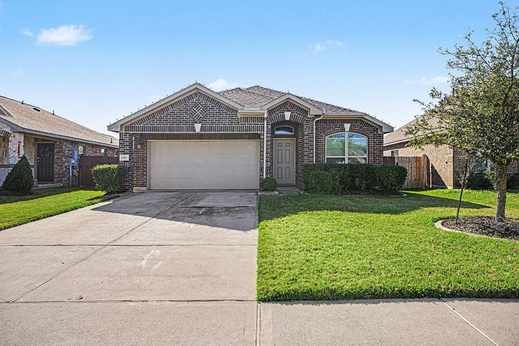 8817 Voyager Dr, Texas City, TX 77591 cover photo. Doors Open Tour advertisement.