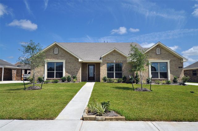  2210 Fortuna Dr, League City, TX 77539