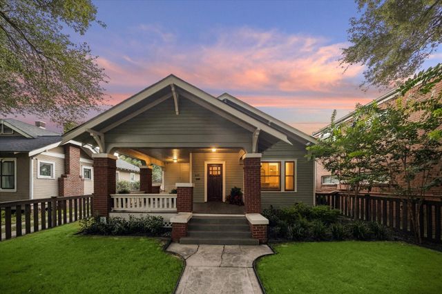  1635 Harvard St, Houston, TX 77008