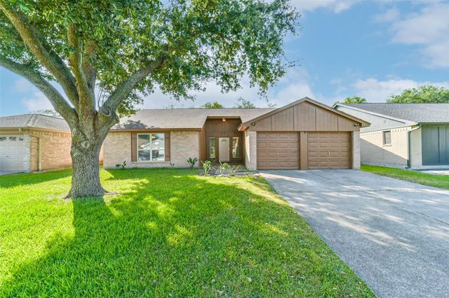 2406 Pilgrims Bend, Friendswood, TX, 77546