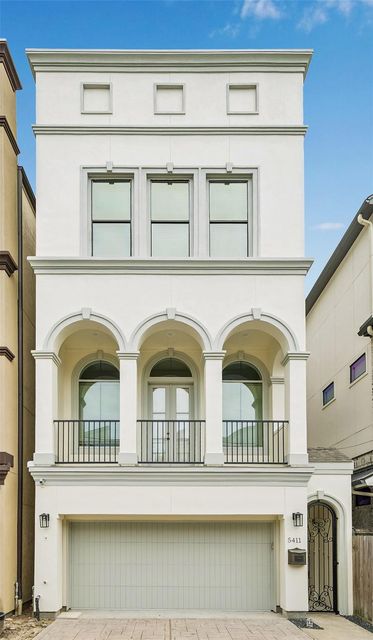 5411 Gibson, Houston, TX, 77007
