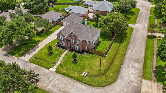 403 Trail Head, Friendswood, TX, 77546