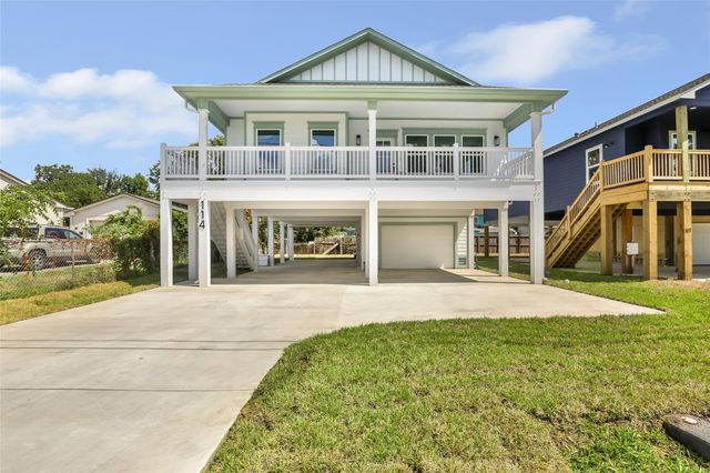  114 Dwire Dr, La Porte, TX 77571