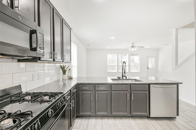 2824 Beech River, Conroe, TX, 77301