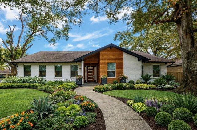  10603 Riverview Dr, Houston, TX 77042