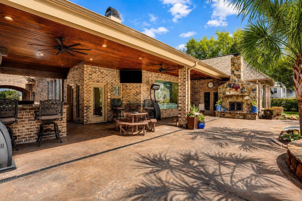 Outdoor Living