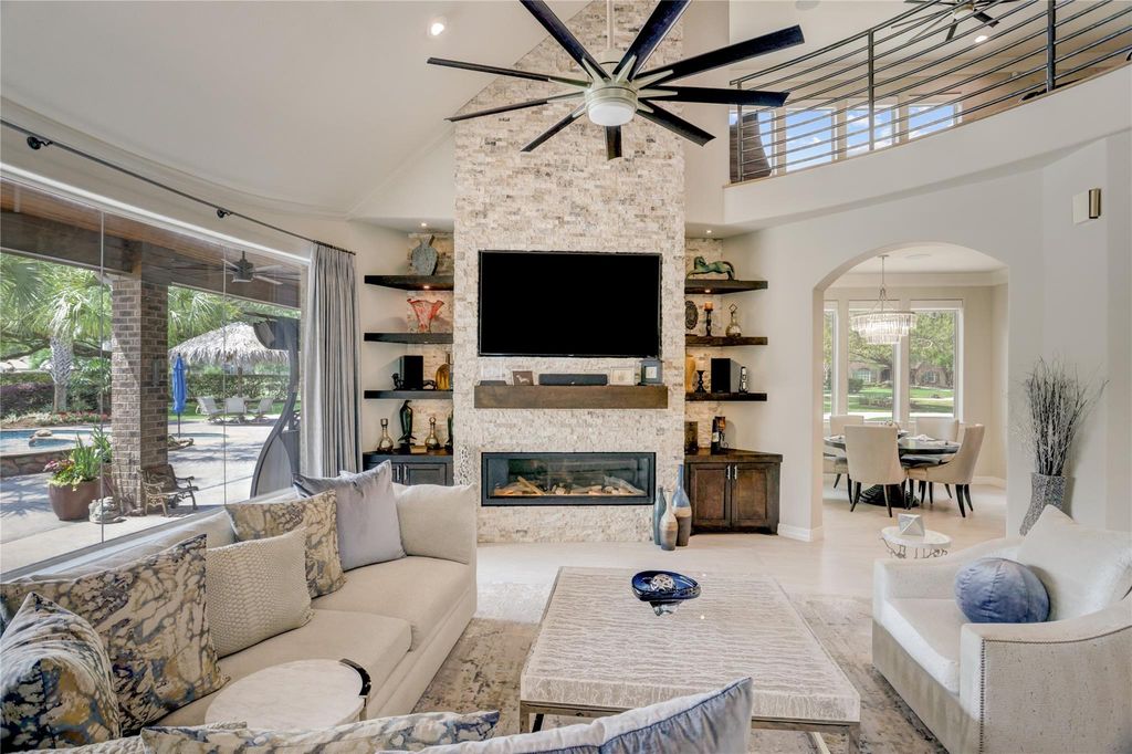 Grand Living Room