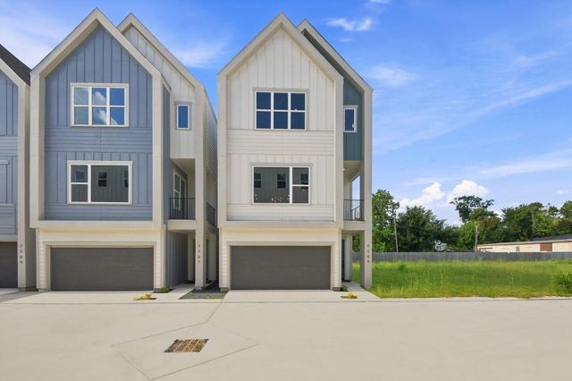7709 Earl Rudder, Houston, TX, 77055