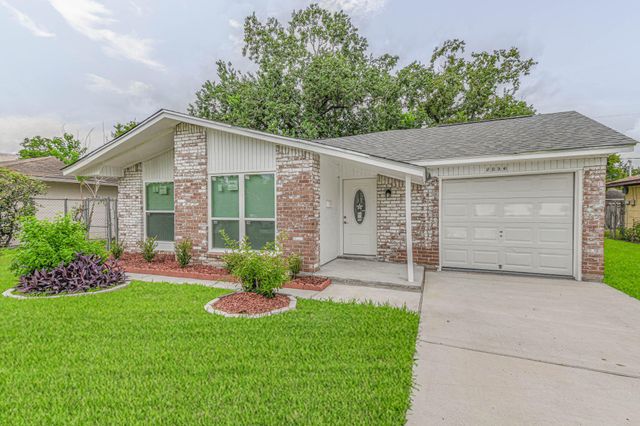 5003 Denoron, Houston, TX, 77048