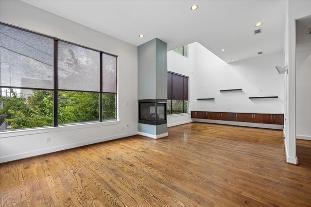 732 Ruthven, Houston, TX, 77019