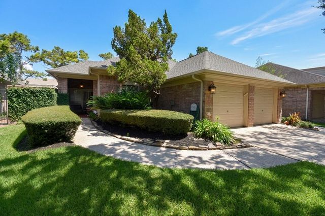 2430 Fairway Pointe, League City, TX, 77573