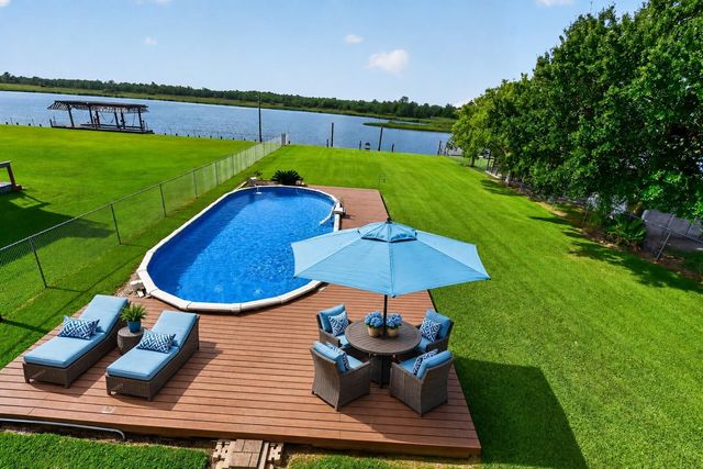 4228 Scenic, Dickinson, TX, 77539