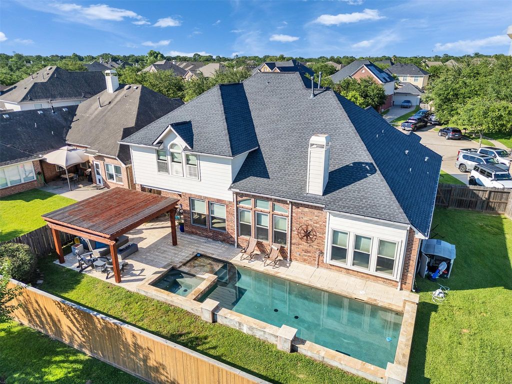 607 Ivory Stone Ln, League City, TX 77573 cover photo. Doors Open Tour advertisement.