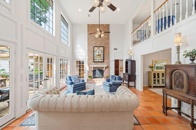 11619 Cherryknoll