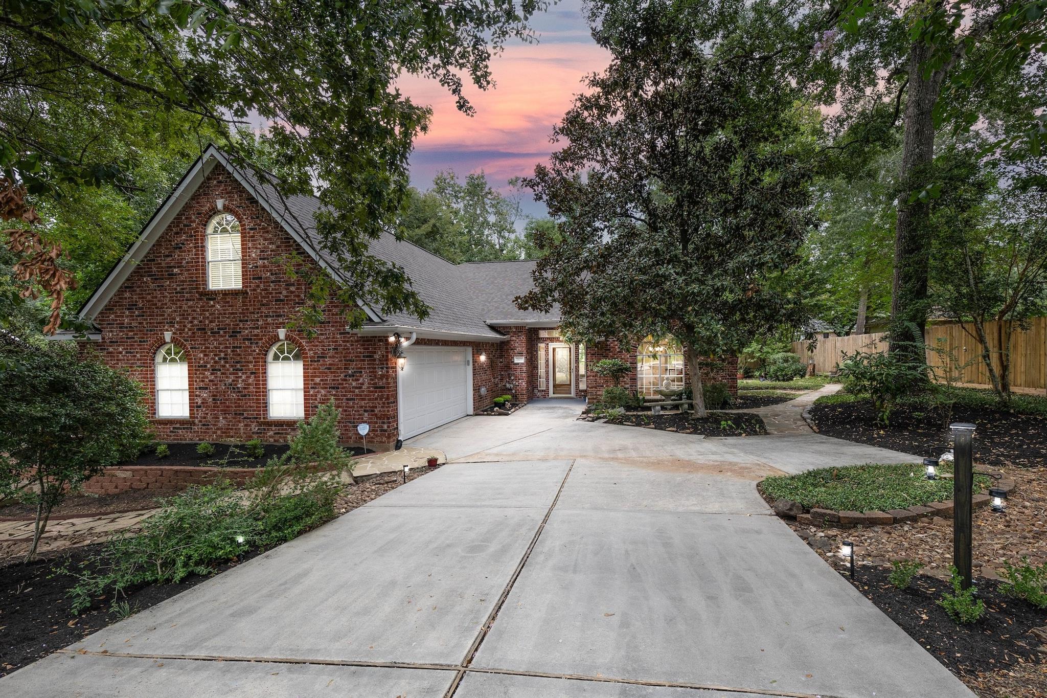 2103 Carriage Run W, Conroe, TX 77384 cover photo. Doors Open Tour advertisement.