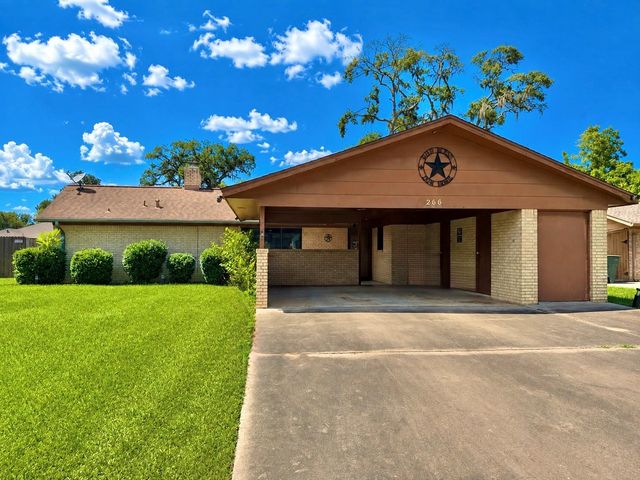 266 Inwood, West Columbia, TX, 77486