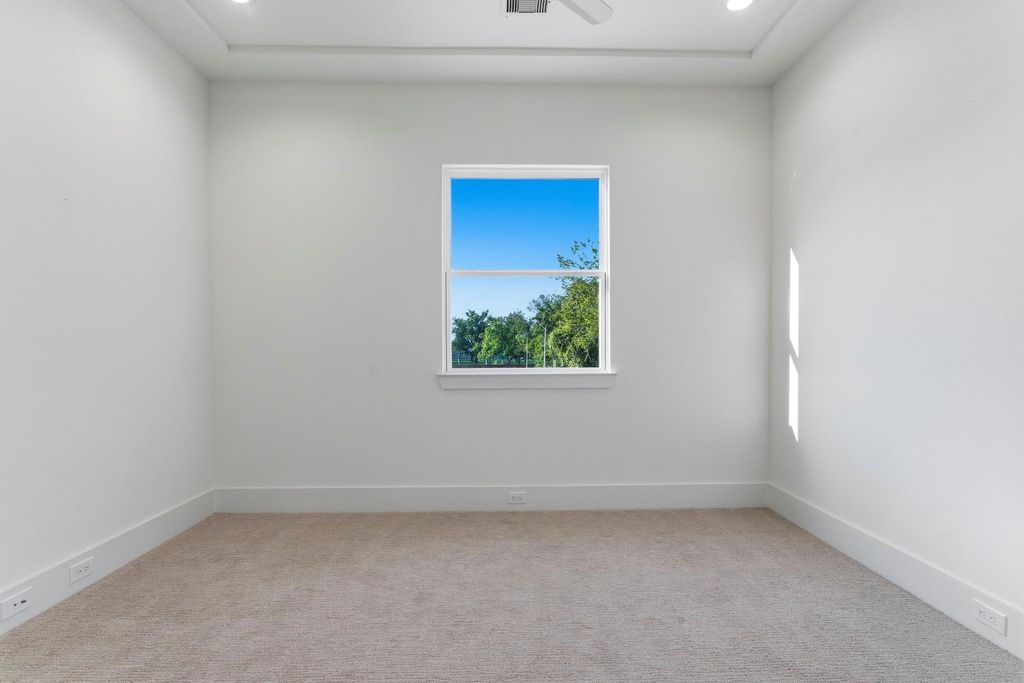 Brighton · Guest bedroom · 5308 Wembley Downs Drive
