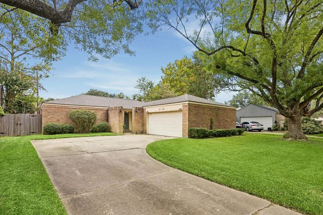 2110 Gray Falls, Houston, TX, 77077