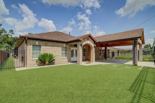 8701 Lawnridge, Houston, TX, 77016