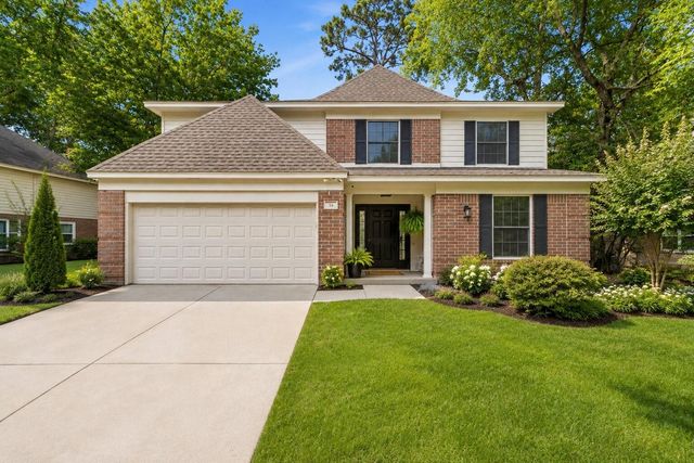 34 Firethorn, The Woodlands, TX, 77382
