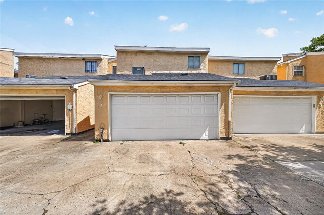 11411 Harwin, Houston, TX, 77072