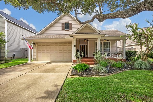  891 Victoria Lakes Dr, Katy, TX 77493