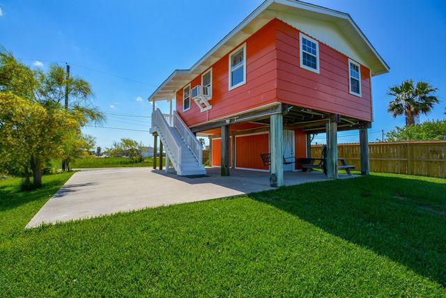 7120 Hunter Dr, Hitchcock, TX, 77563