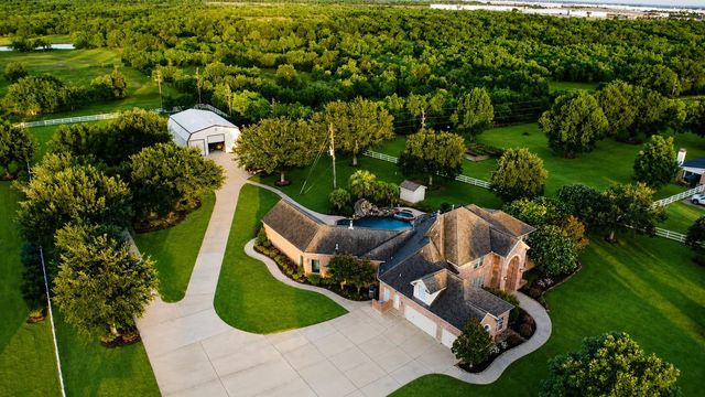  1826 Snow Goose Ln, Katy, TX 77493