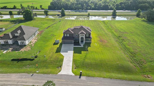 126 Lakeland