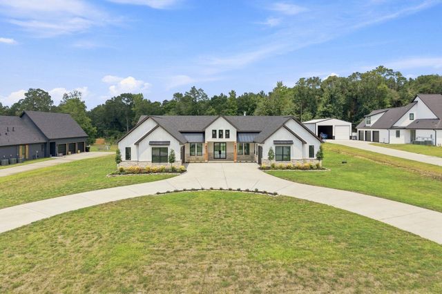 70 Quiet Springs, Willis, TX, 77378