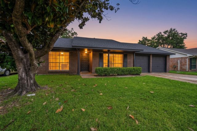 350 Mistywood, Houston, TX, 77090