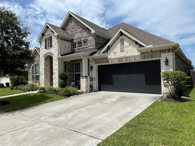 2025 Clearwater Grove, Houston, TX, 77089