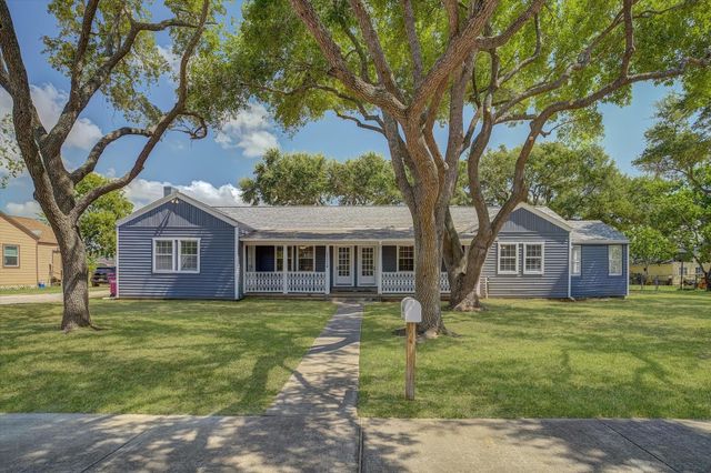 1114 5th, Freeport, TX, 77541