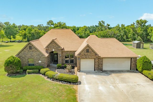  165 County Road 461b, Brazoria, TX 77422