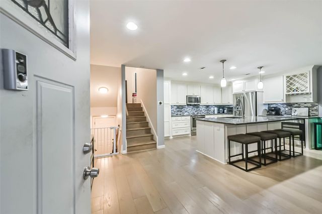 3919 Sunrise, La Porte, TX, 77571
