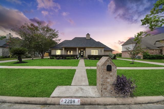 2208 Country Club, Pearland, TX, 77581