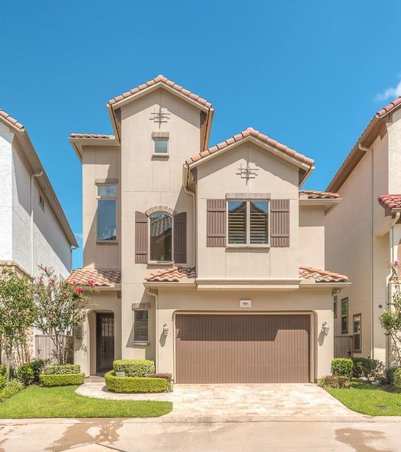 910 Old Oyster Trl, Sugar Land, TX, 77478