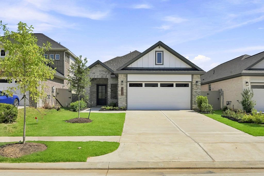 15454 Park Perch Pl, Magnolia, TX 77354 cover photo. Doors Open Tour advertisement.