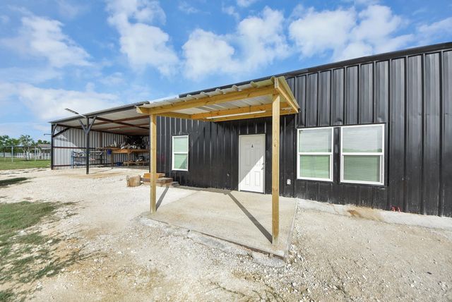 2796-A Harrison, Sealy, TX, 77474