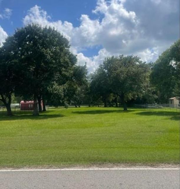3747 Country Road 962, Alvin, TX, 77511