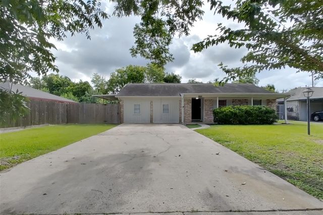 12306 Foxridge