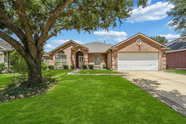 19938 Cresent Creek