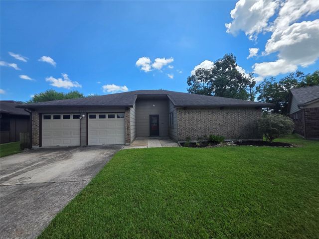 2777 Forest Point, League City, TX 77573