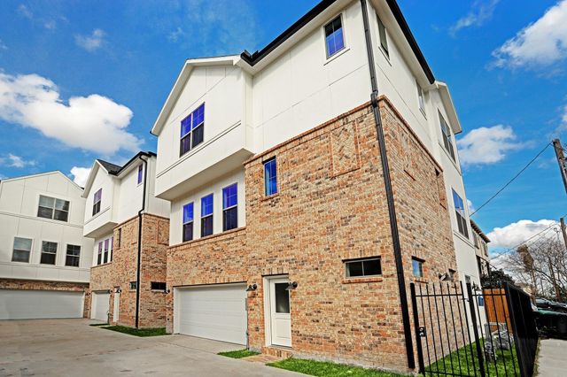 5422 Darling, Houston, TX, 77007