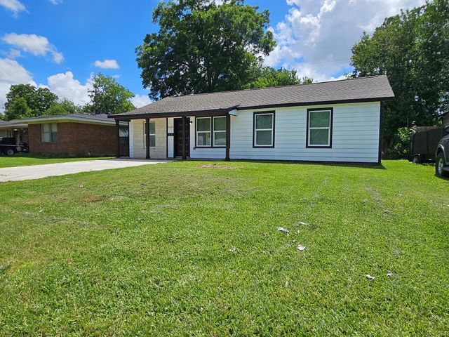 2129 Raspberry, Pasadena, TX, 77502