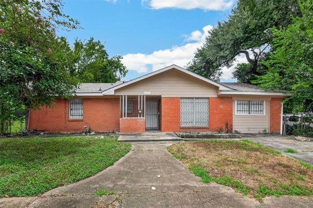 3815 Love, Houston, TX, 77026