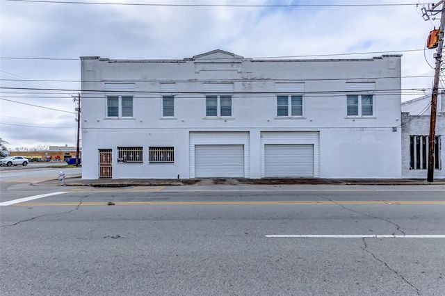 101 Main, Baytown, TX, 77520